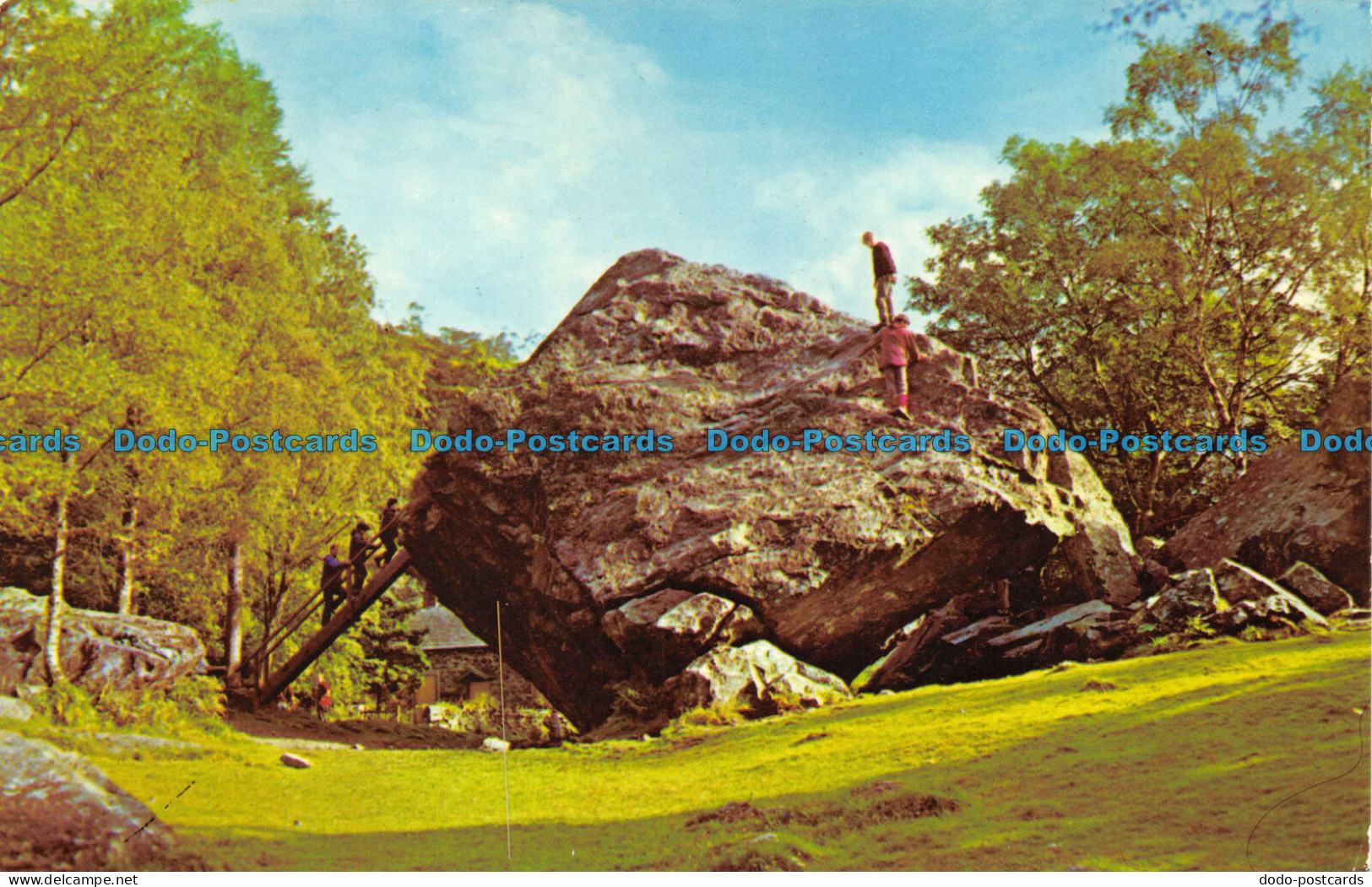 R146898 The Bowder Stone. Borrowdale