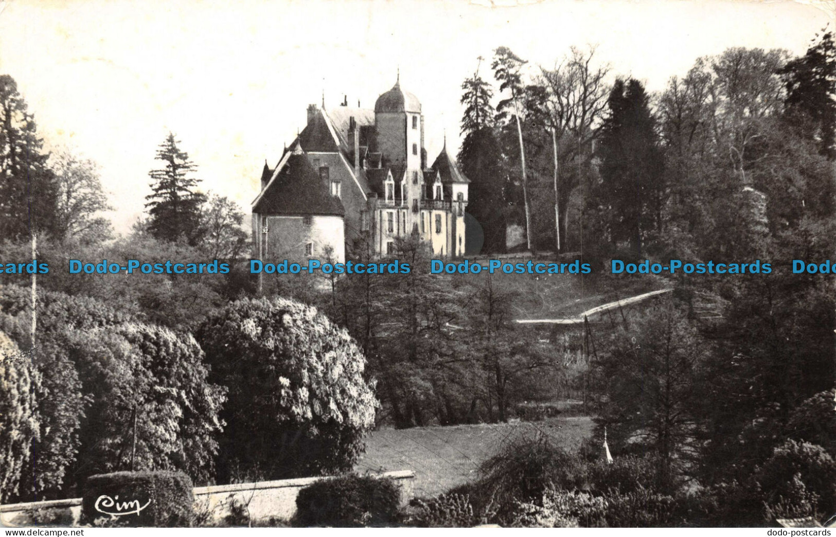 R149220 Chatillon en Bazois. Le Chateau dans la Brousse. Macon. RP. 1966