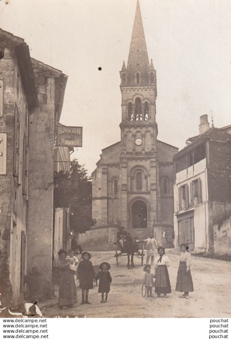 R18-47) MEILHAN SUR GARONNE - PHOTO -  RUE DE L ' EGLISE - ANIMATION - HABITANTS - ATTELAGE CHEVAL - ( 2 SCANS )