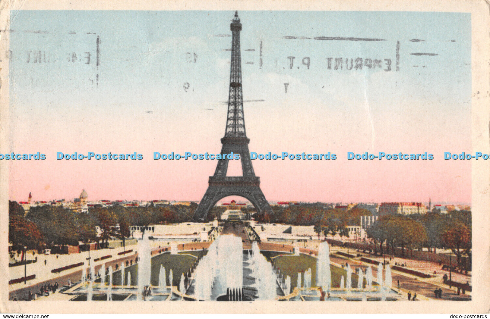 R305720 Paris La Tour Eiffel Speciale de la Tour Eiffel 1950