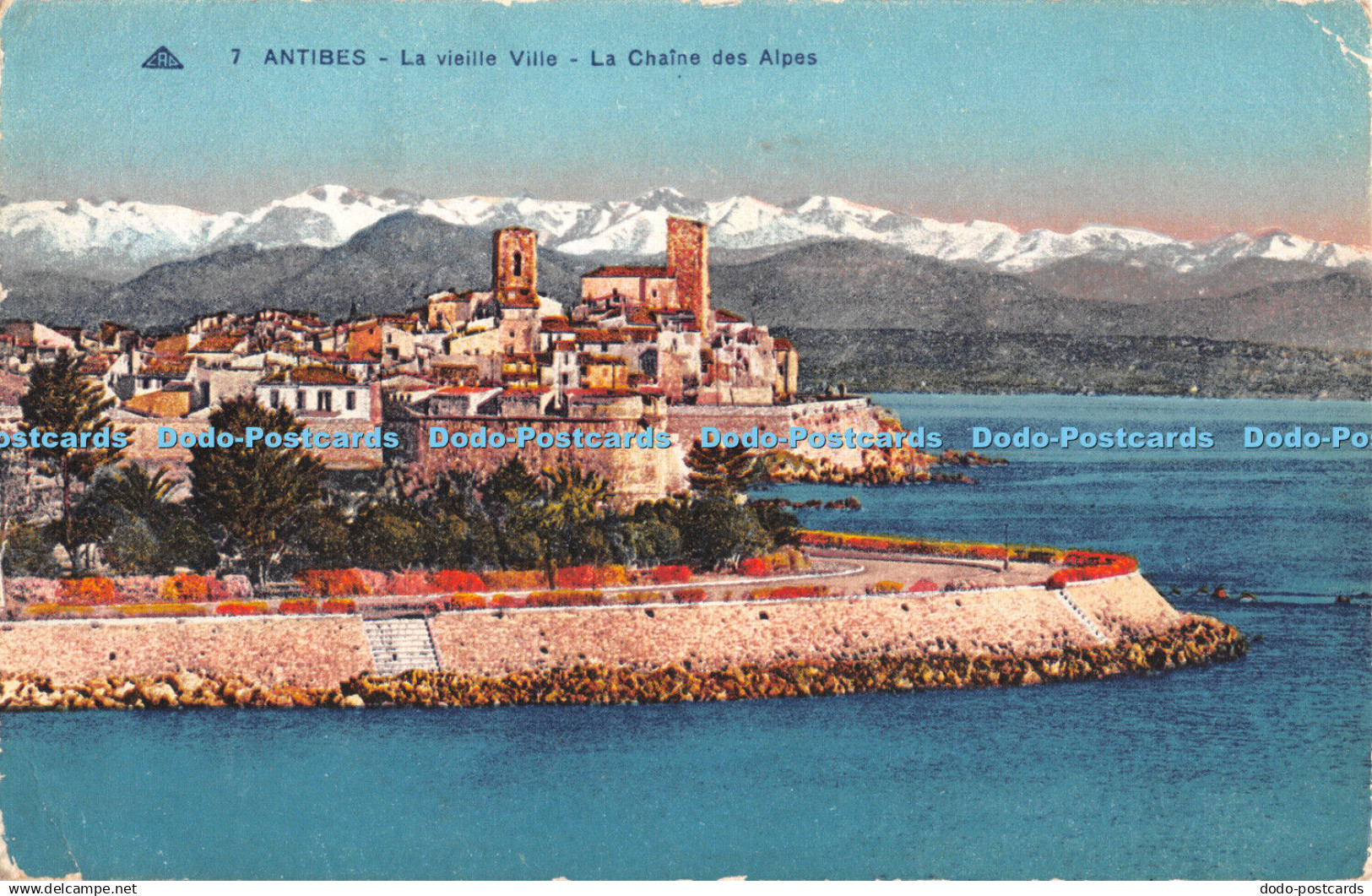 R329719 Antibes La Vieille Ville La Chaine des Alpes C A P Alsacienne des Arts P