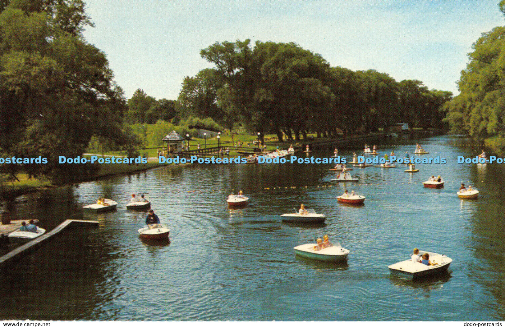 R393654 Toronto Ontario Toronto Islands Tree lined lagoons of Toronto Islands W