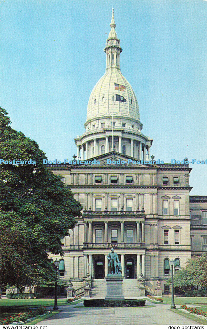 R394067 Michigan State Capitol Lansing Michigan P33327 Plastichrome Colourpictur