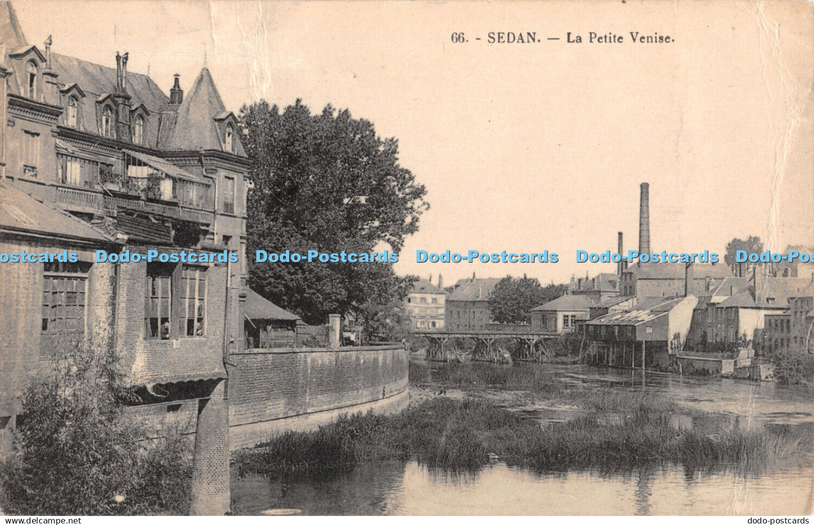 R457607 Sedan La Petite Venise Postcard