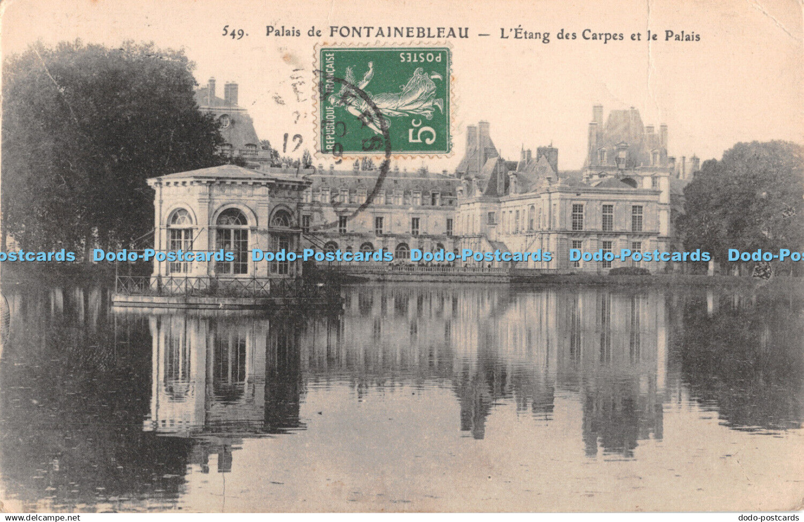 R483332 Palais de Fontainebleau L Etang des Carpes et le Palais