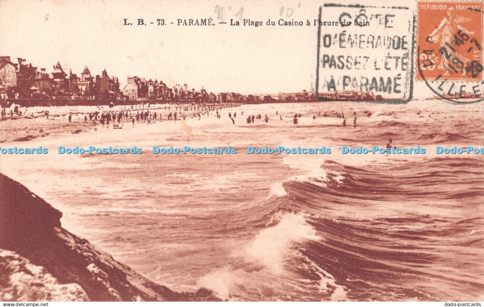 R491150 Parame La Plage du Casino a l heure du Bain Nouvelles Galeries a Parame