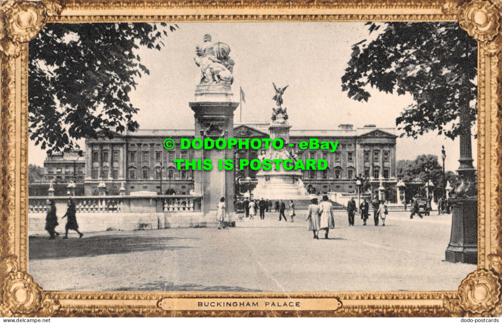 R534476 Buckingham Palace. Burlington. Tuck. 1952