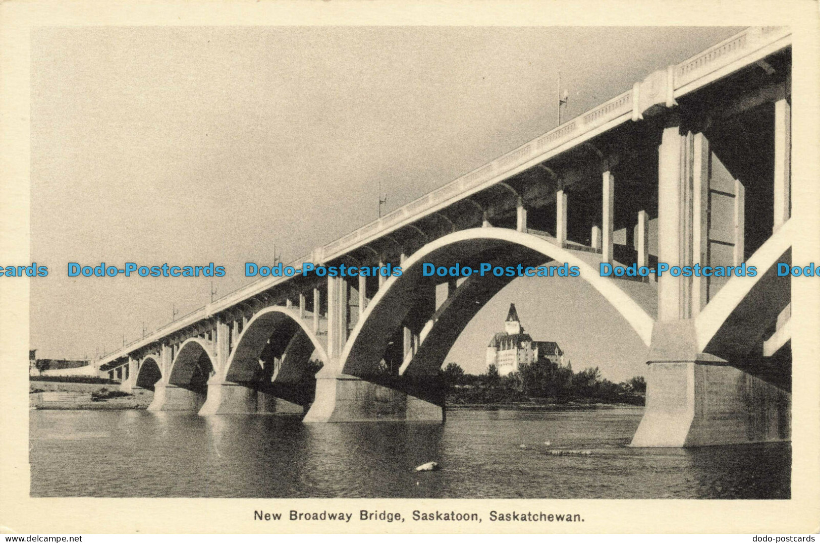 R630785 Saskatchewan. New Broadway Bridge. Saskatoon. Photogelatine Engraving