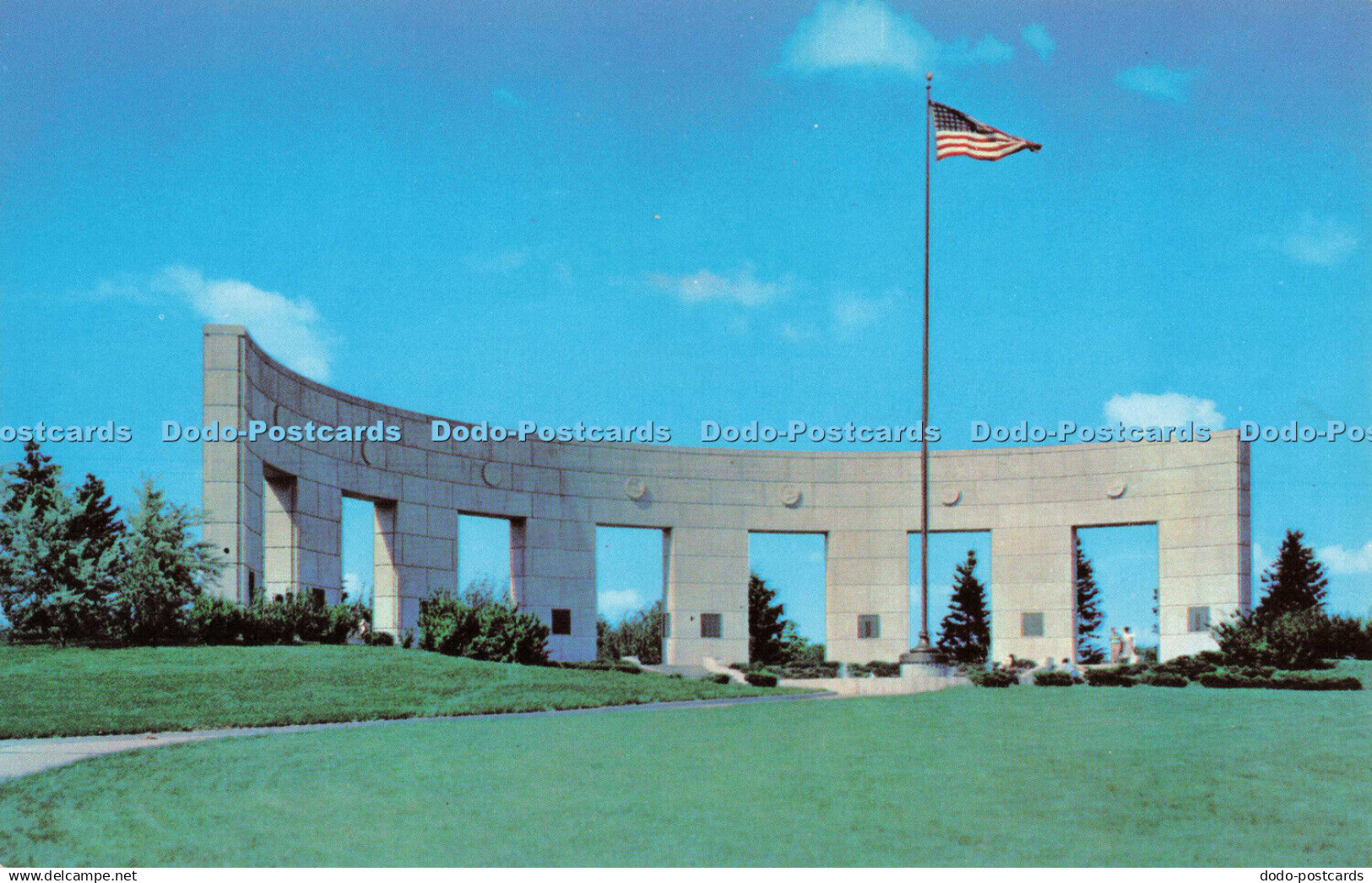 R686818 Nebraska. World War II Memorial. Omaha. Cook Photo Service. L. L. Cook.