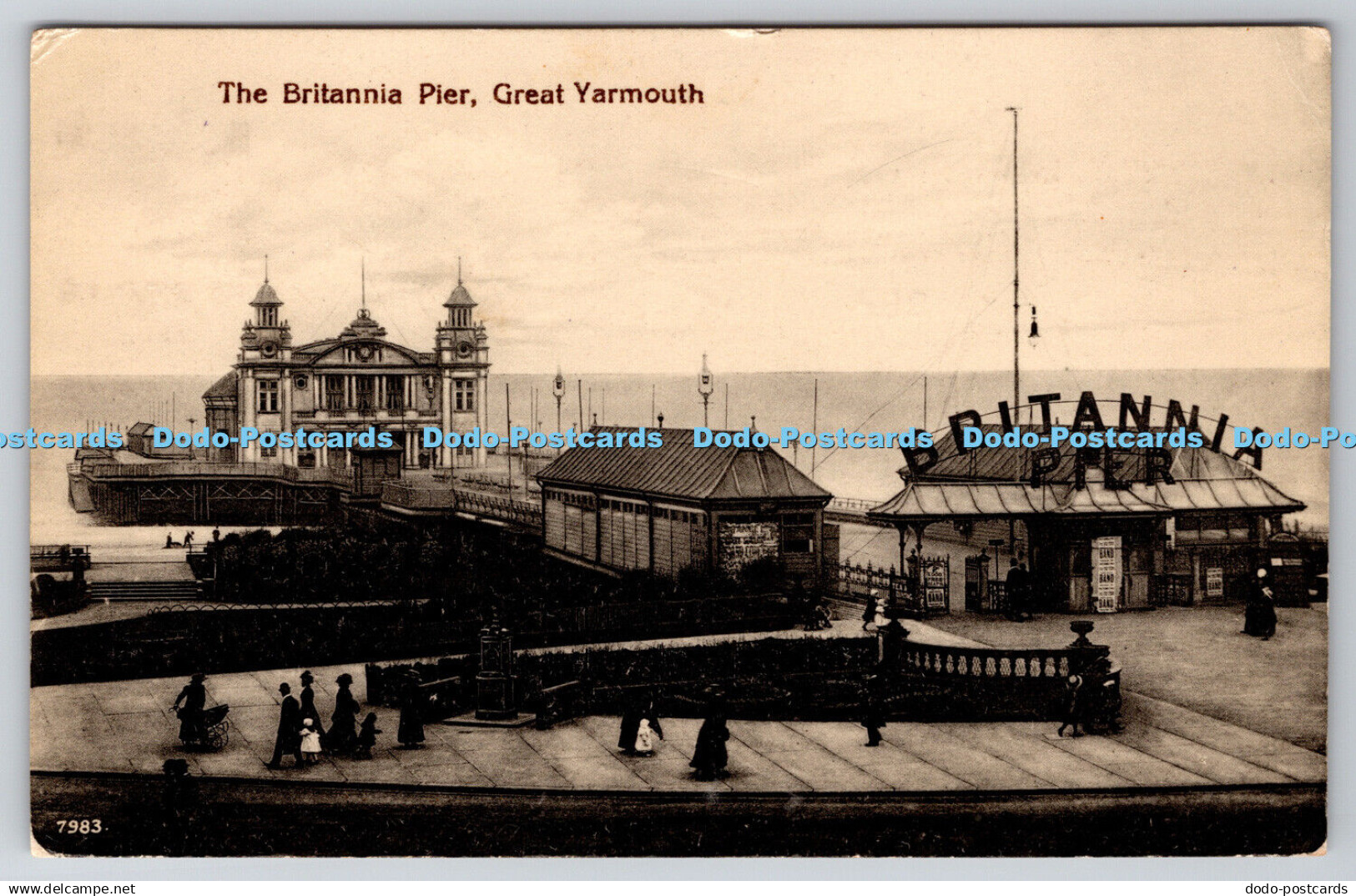 R748974 Great Yarmouth The Britannia Pier