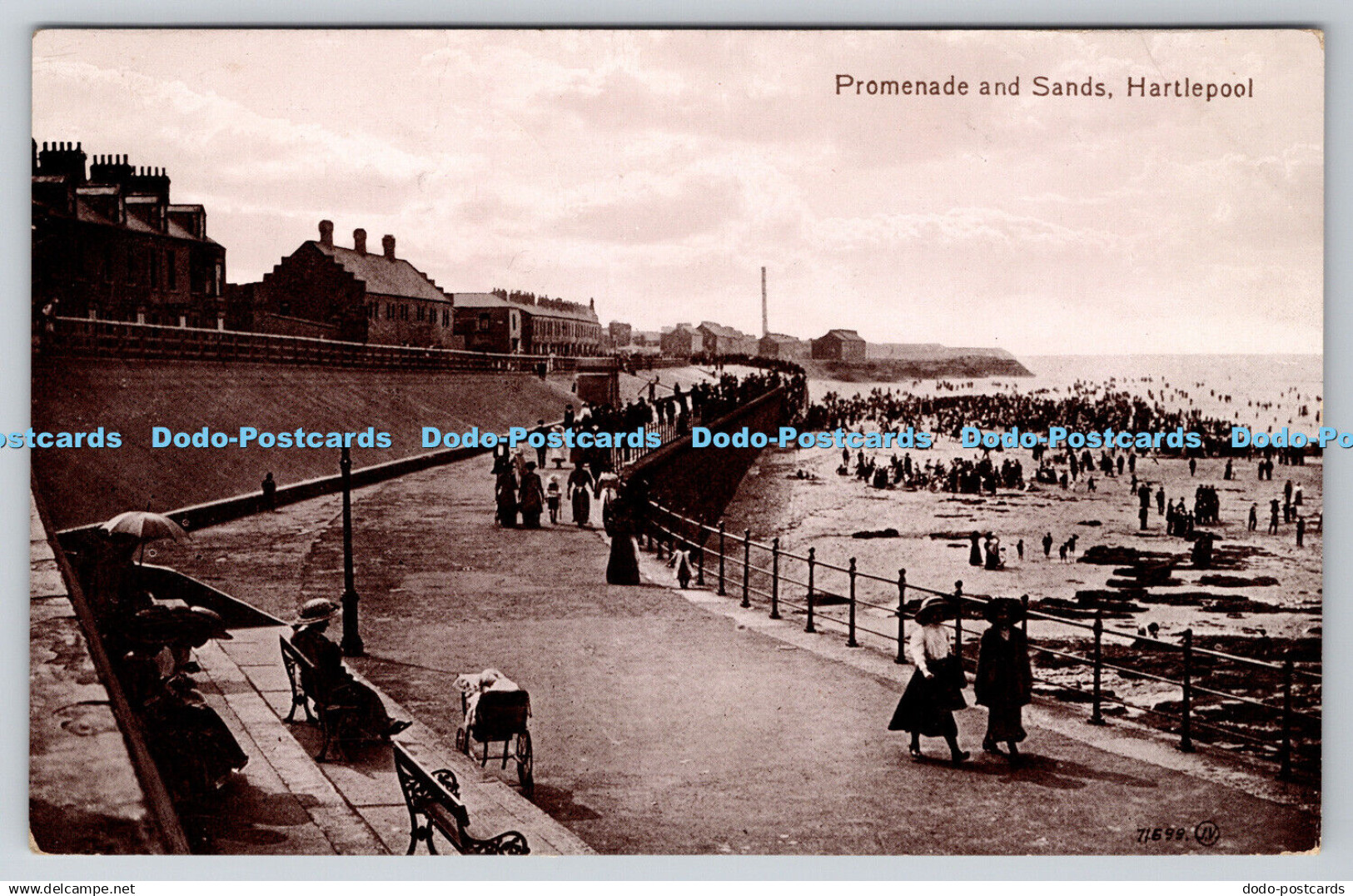 R767334 Hartlepool Promenade and Sands Postcard 1923