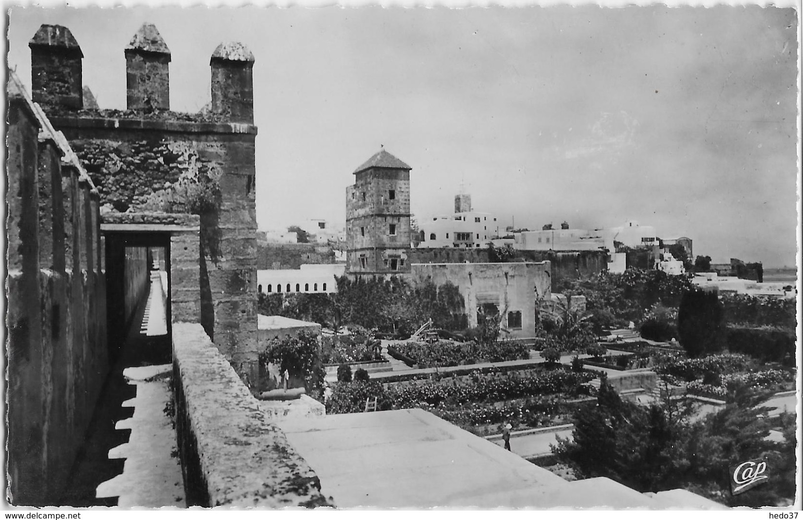 Rabat - Le Chemin de Ronde des Oudaïnas