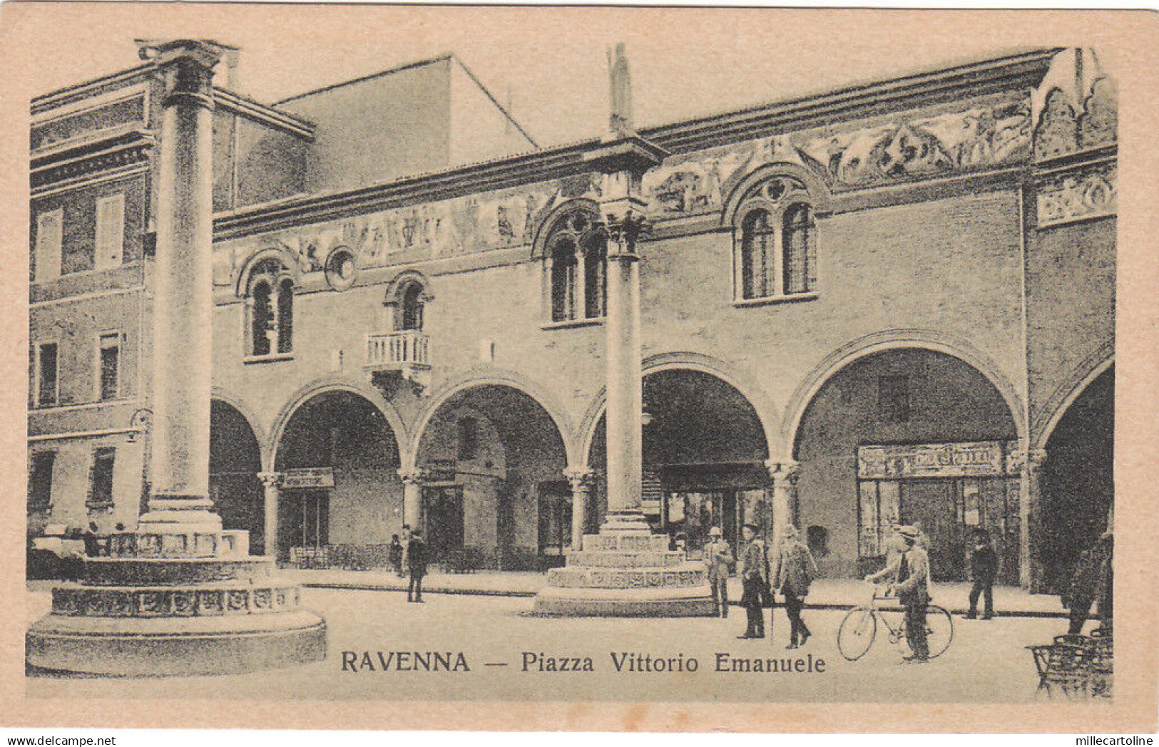 * RAVENNA - Piazza Vittorio Emanuele