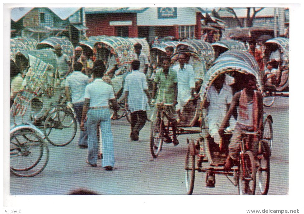 REF 219 CPSM BANGLADESH DaccaRickshaw with passenger velo taxi