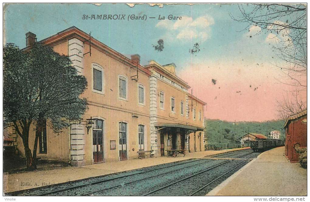 réf : B -13-3192 : Saint Ambroix  la gare