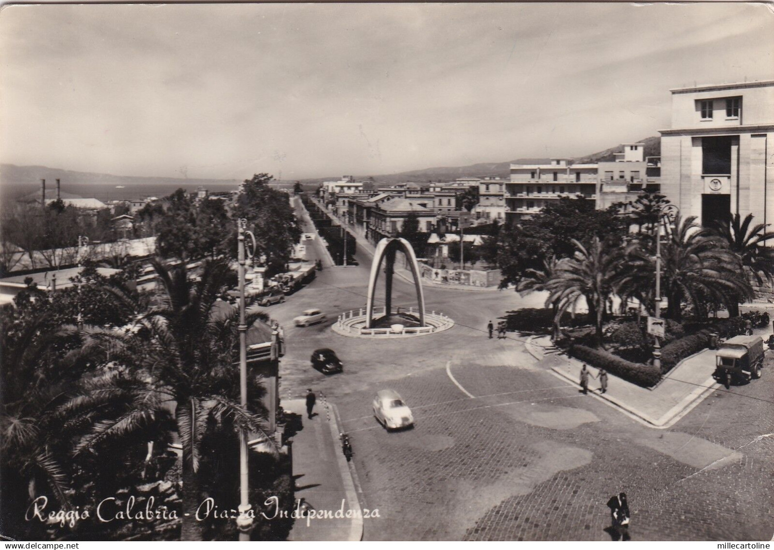 # REGGIO CALABRIA: PIAZZA INDIPENDENZA  - 1957