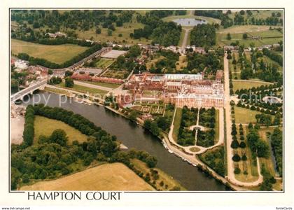 73255186 Hampton Court Fliegeraufnahme Hampton Court