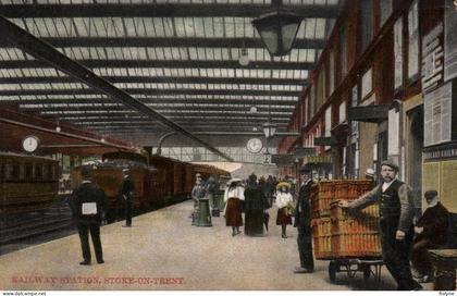 stoke on trent - railway station - gare train ligne du chemin de fer - england angleterre