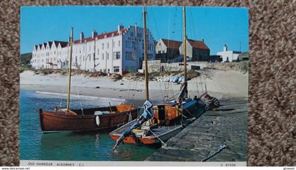 CPSM ALDERNEY OLD HARBOUR BOATS VOILIERS BATEAUX ED JUDGES 1989