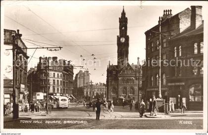 11774772 Bradford Town Hall Square Valentine's Post Card Bradford