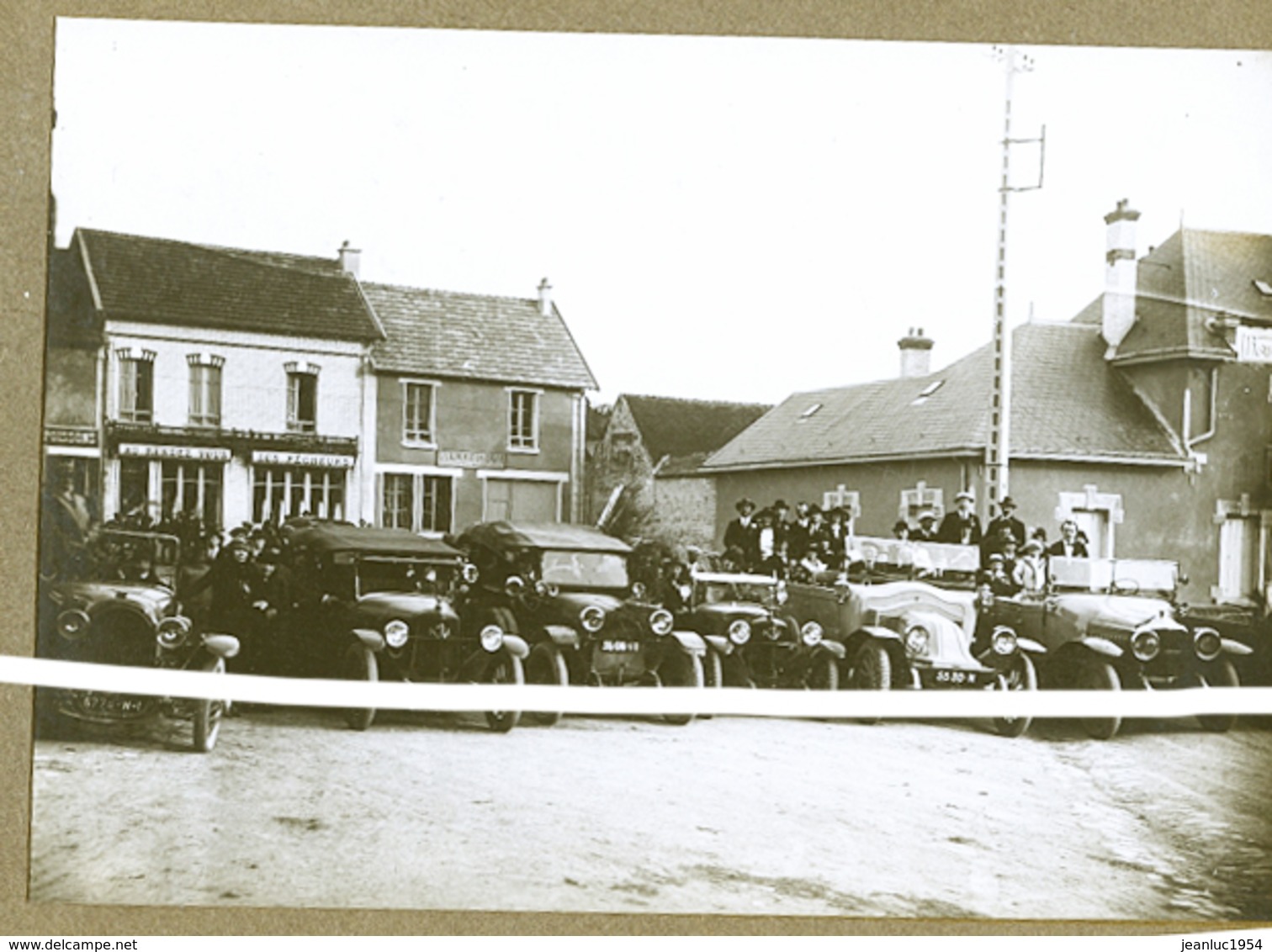 REIMS MAGNIFIQUE ALBUM AUBERGE DES TROIS POISSONS 20 PHOTOS ORIGINALES