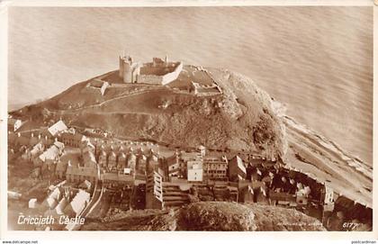 WALES Caernarvonshire - CRICCIETH Castle