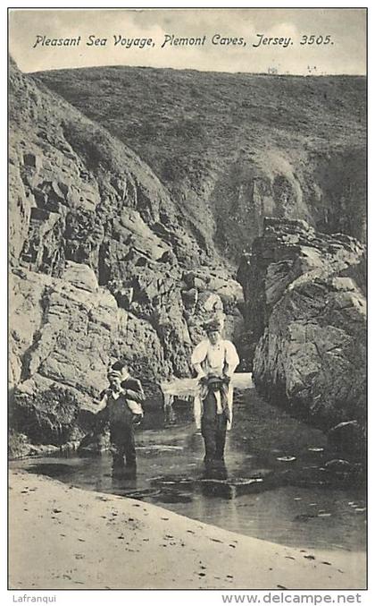 pays divers - royaume uni -ref C406- jersey - plemont caves -pleasant sea voyage - postcard in good condition -