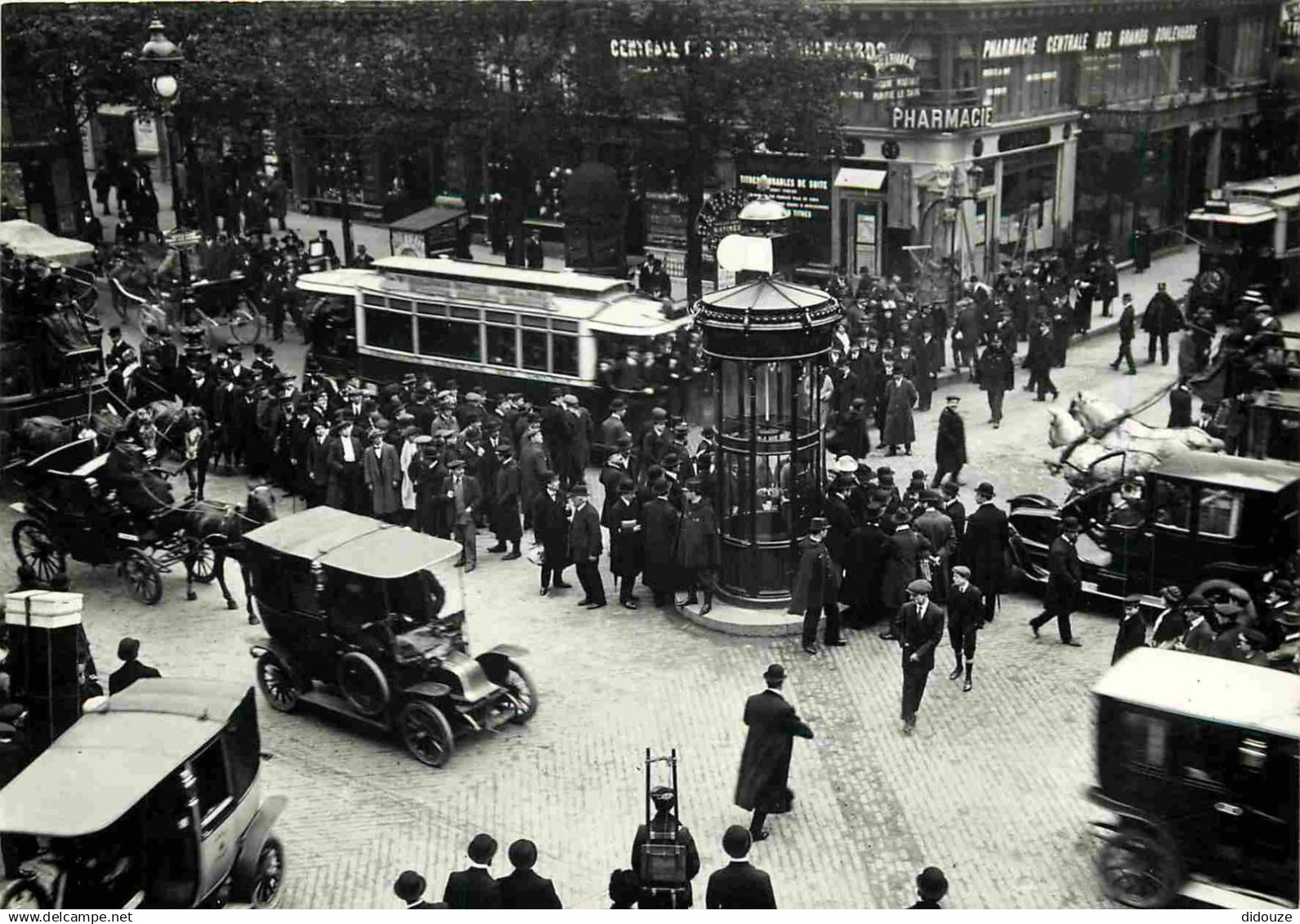 Reproduction CPA - 75 Paris - La sortie des bureaux - Automobiles - Paris 1900 - 14 - CPM - Carte Neuve - Voir Scans Rec