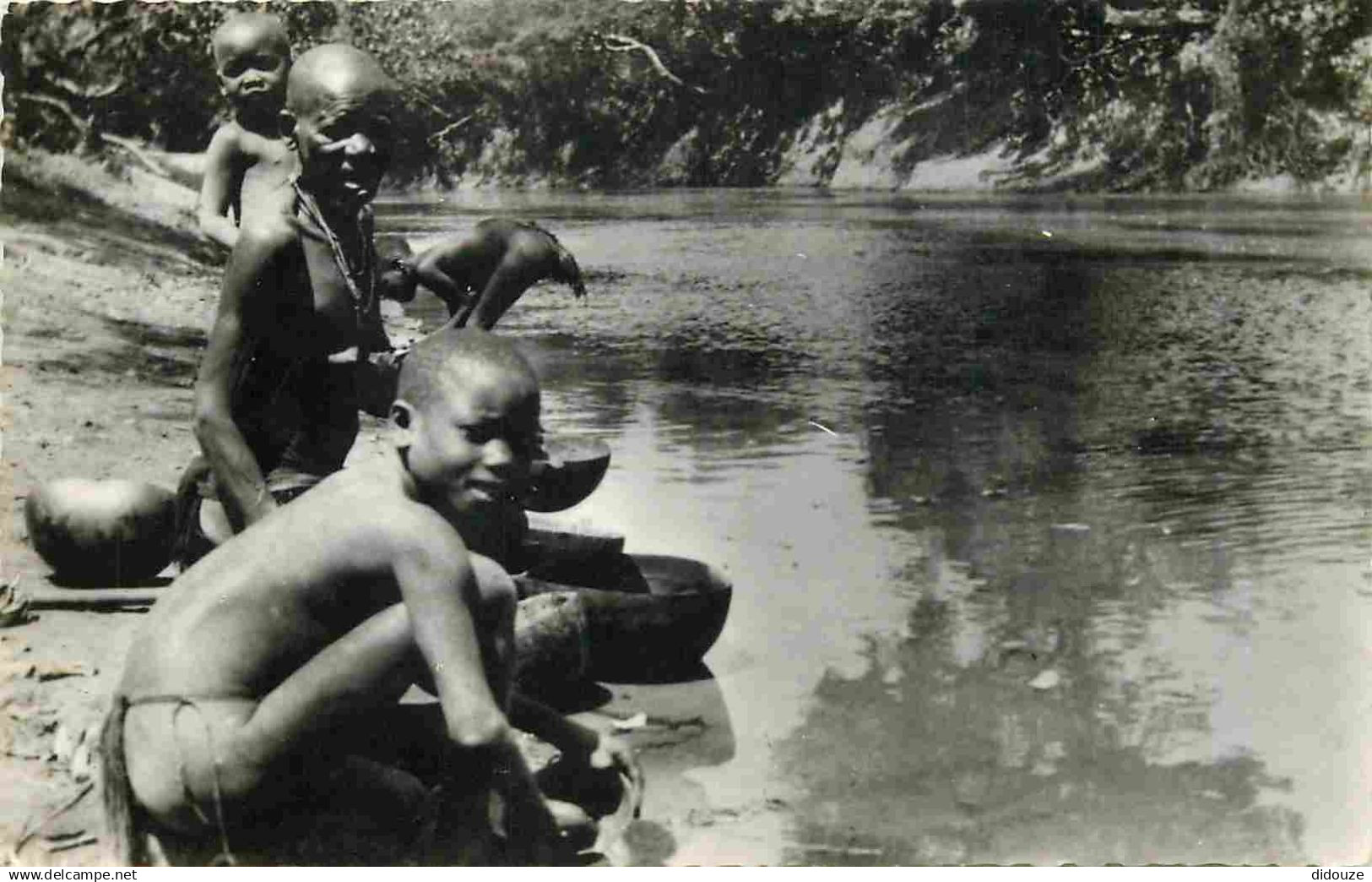 République Centrafricaine - Rives du Gribimgui - Animée - Folklore - Scène et Types - Correspondance - Carte Dentelée -