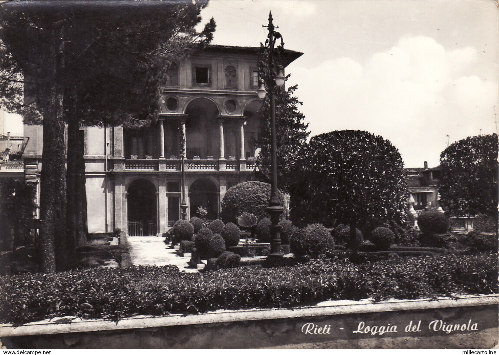 #RIETI:  LOGGIA DEL VIGNOLA