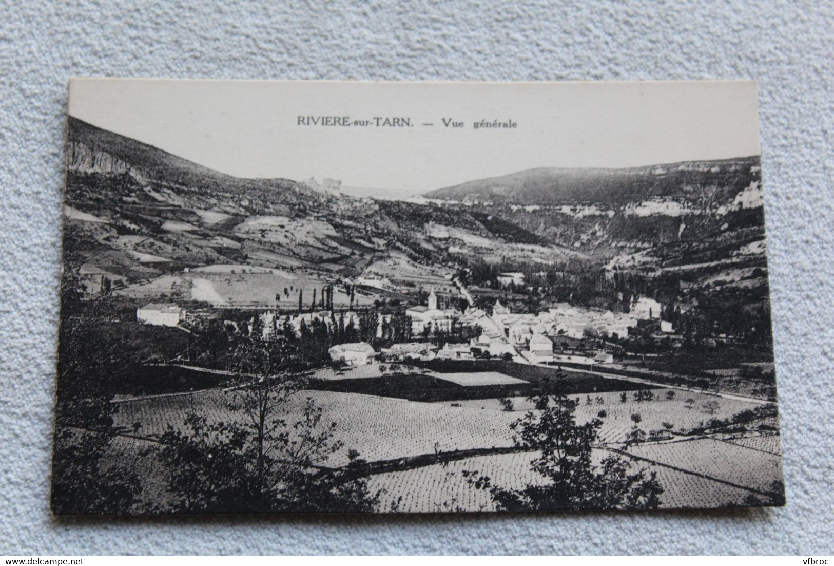 Rivière sur Tarn, vue générale, Aveyron 12