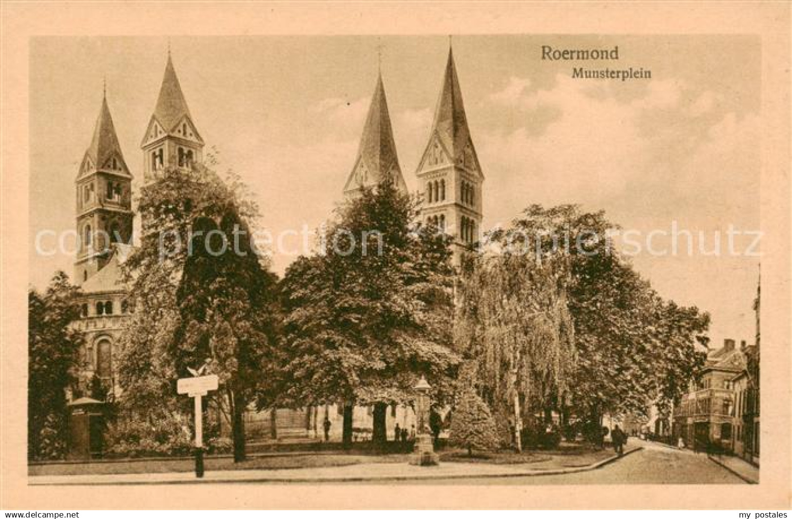 Roermond NL Munsterplein