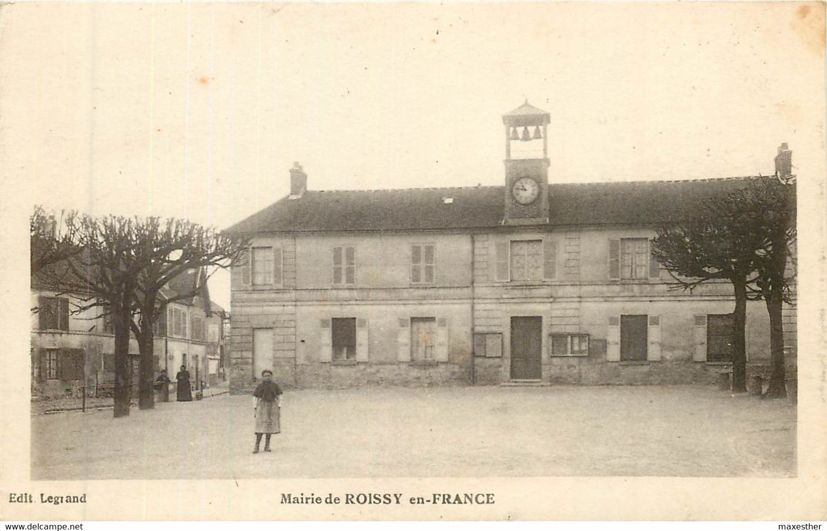 ROISSY EN FRANCE la mairie