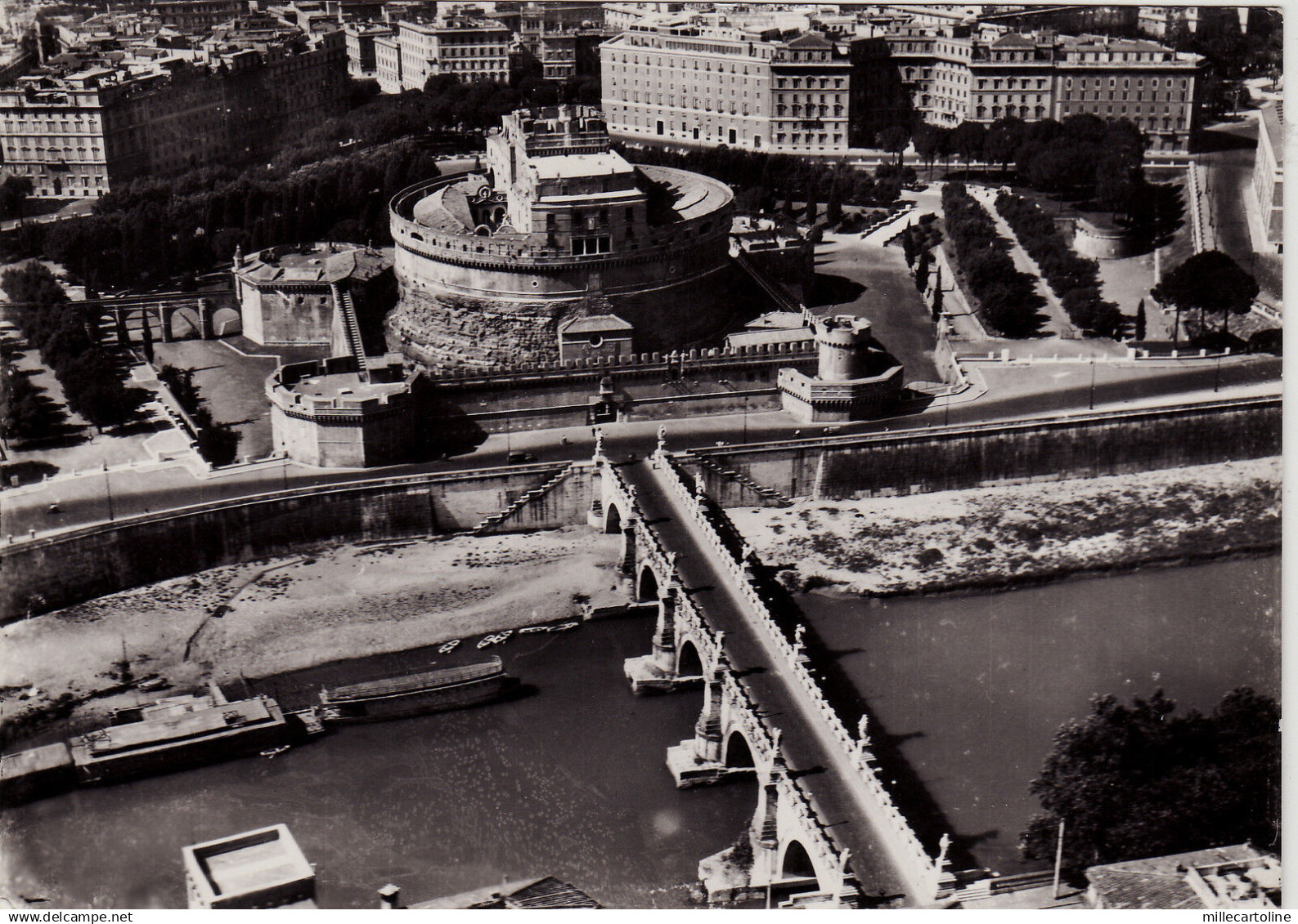 #ROMA: PONTE E CASTEL SANT'ANGELO DALL'AEREO