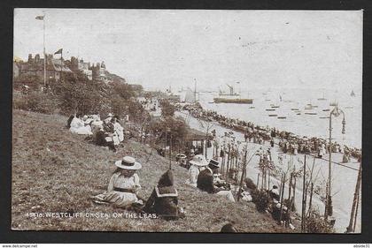 WESTCLIFF ON SEA - On the leas