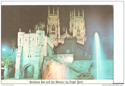 CP, Angleterre, York, Bootham Bar and the Minster by Night, 1983, voyagée