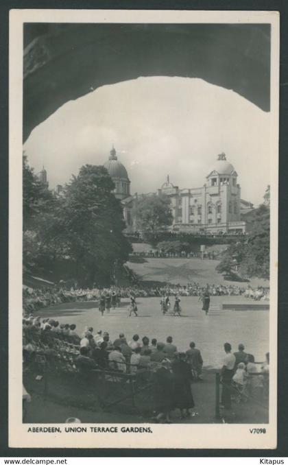 ABERDEEN vintage postcard Scotland