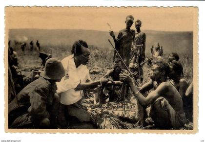 Ruanda-Urundi  Marchés indigènes : tabac  Native market (tobacco)