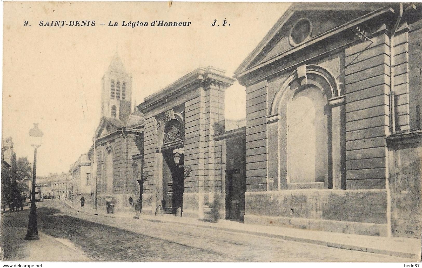 Saint-Denis - La Légion d'Honneur