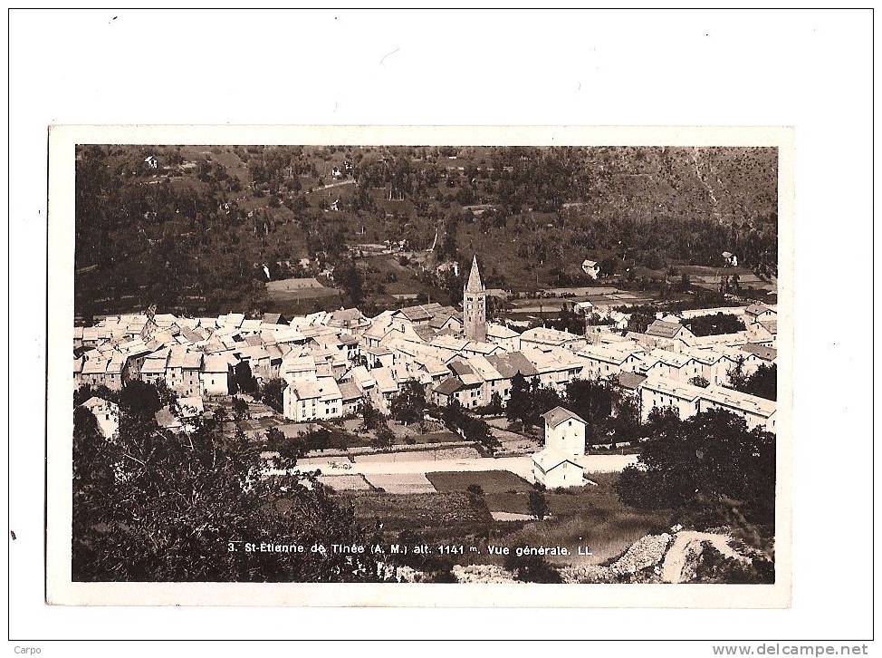 SAINT-ETIENNE-de-TINÉE. - Vue générale.