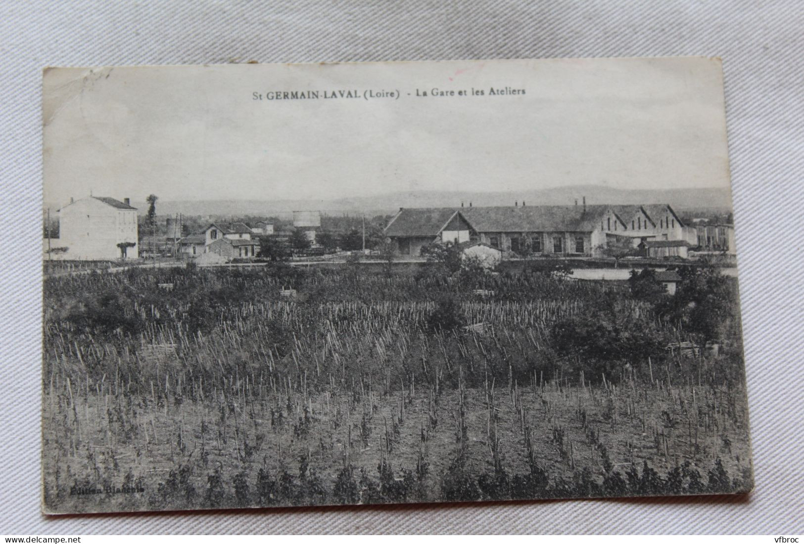 Saint Germain Laval, la gare et les ateliers, Loire 42