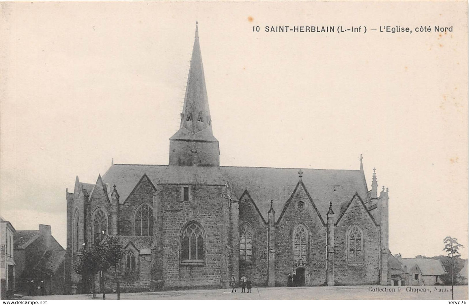 SAINT HERBLAIN - l'Eglise, côté Nord