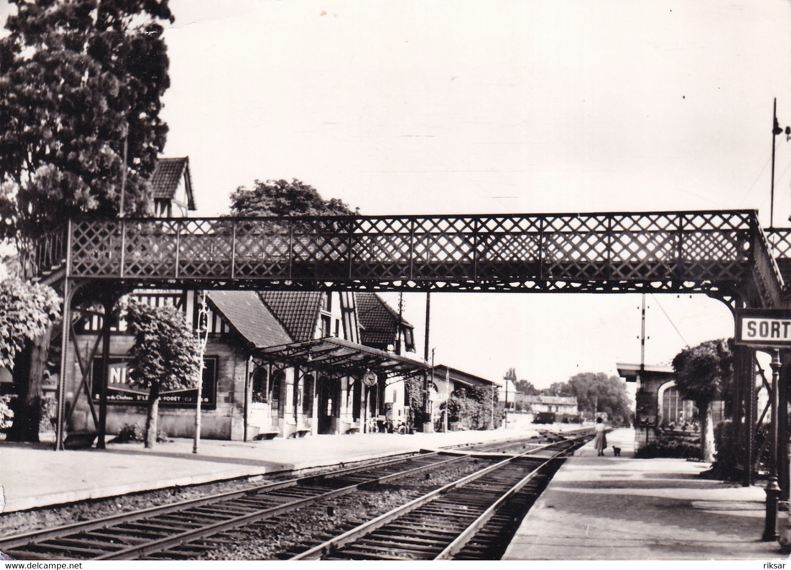 SAINT LEU LA FORET(GARE)