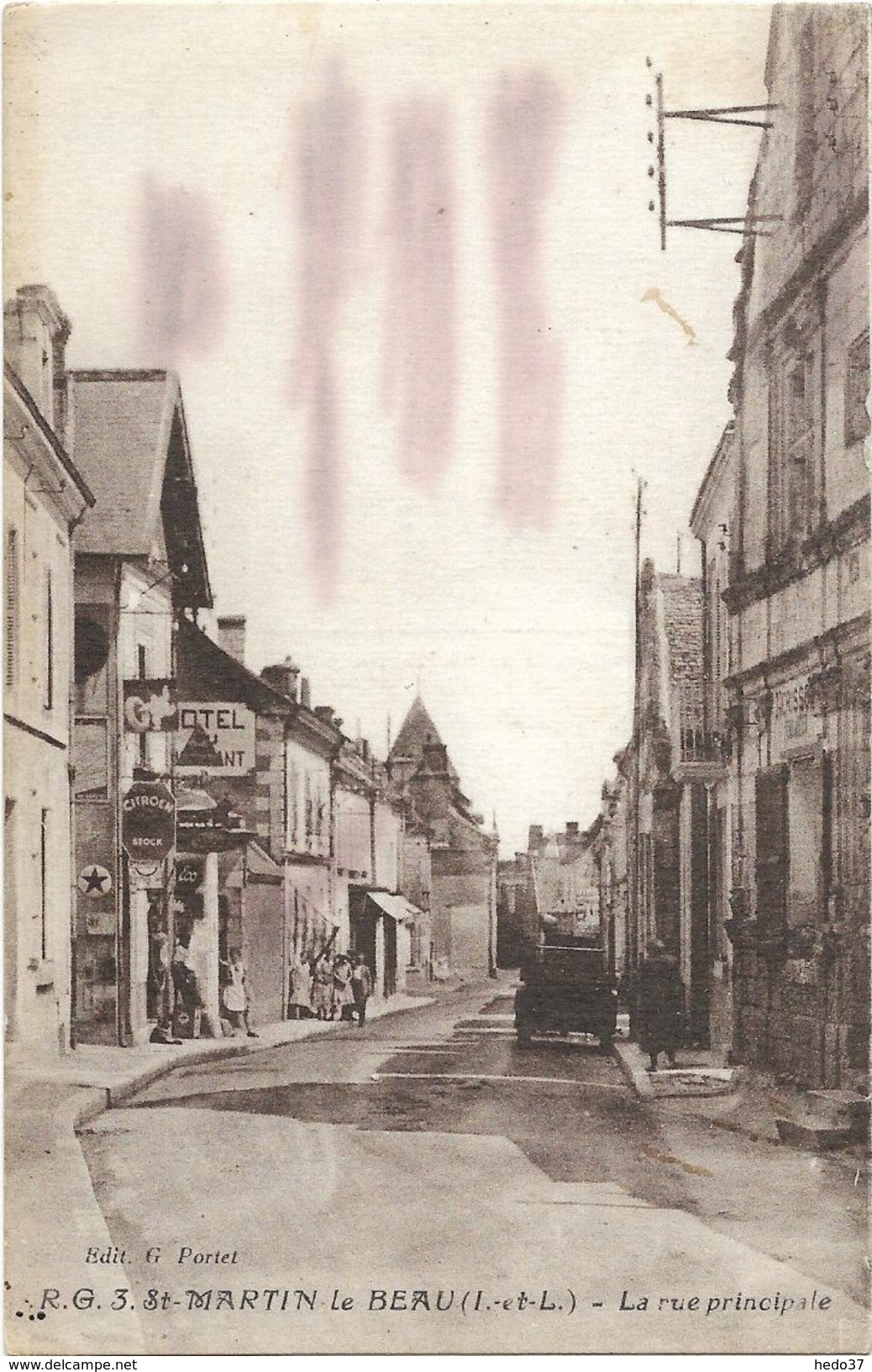 Saint-Martin-le-Beau - La rue principale