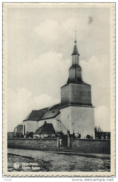 saint pierre :  Vieille eglise