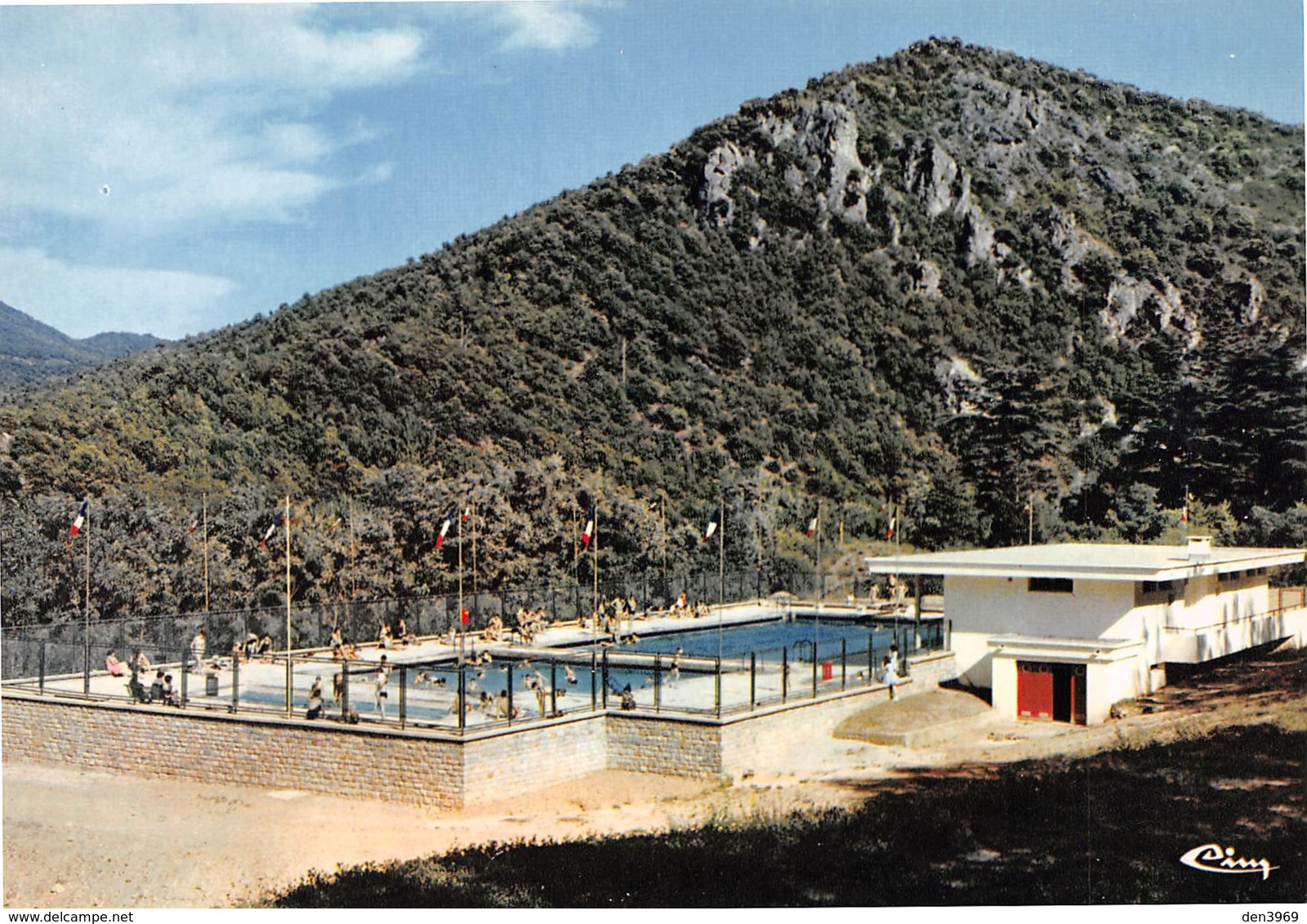 Saint-Pons-de-Thomières - La Piscine