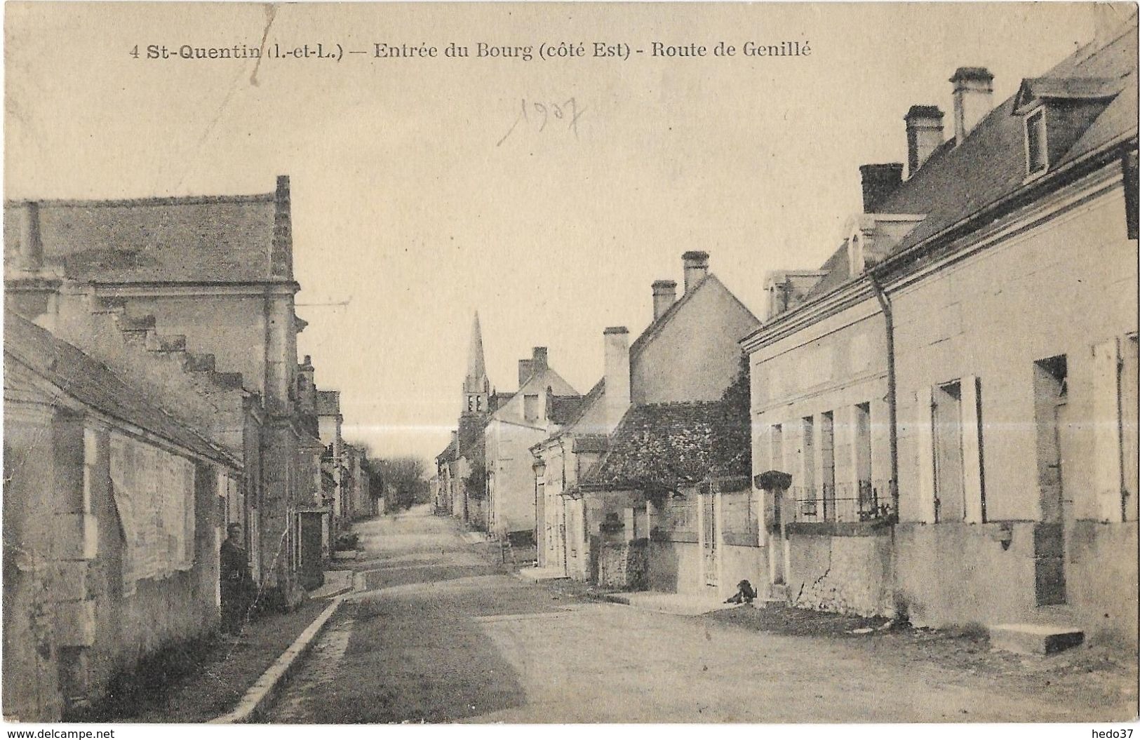 Saint-Quentin - Entrée du Bourg (côté Est) - Route de Genillé