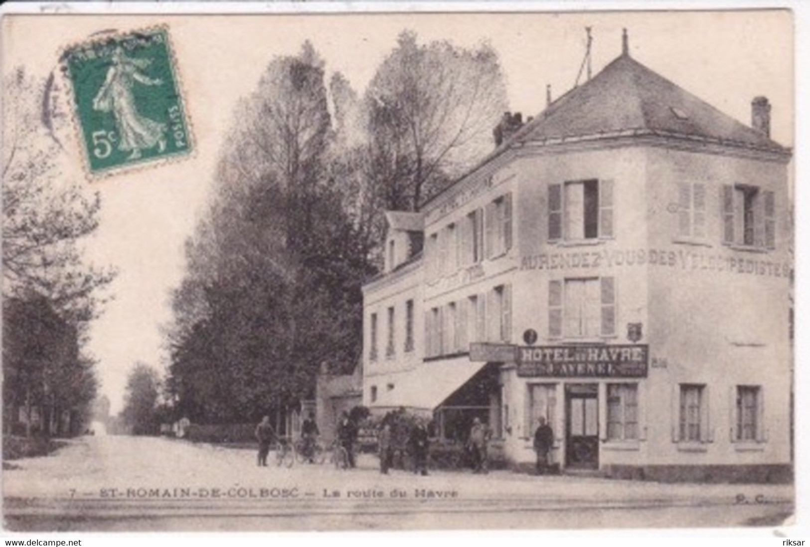 SAINT ROMAIN DE COLBOSC(HOTEL)