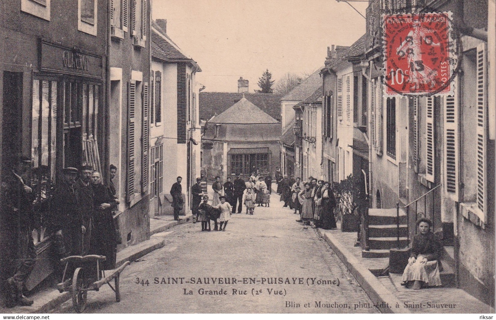 SAINT SAUVEUR EN PUISAYE