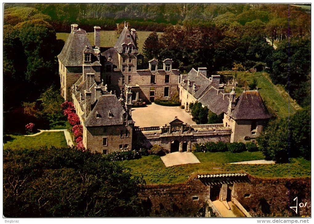 SAINT VOUGAY        CHATEAU DE KERJEAN